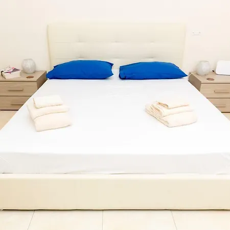 Nyaraló Vecchia - Tribunali *